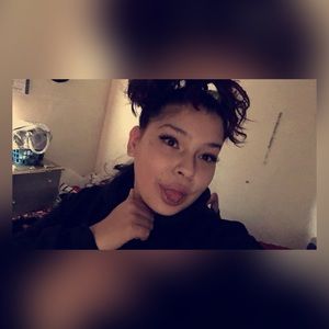 Meet your Posher, Chamisa